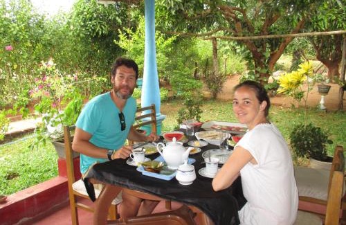 Medawachchiya Cama Y Desayuno | Village Garden Inn