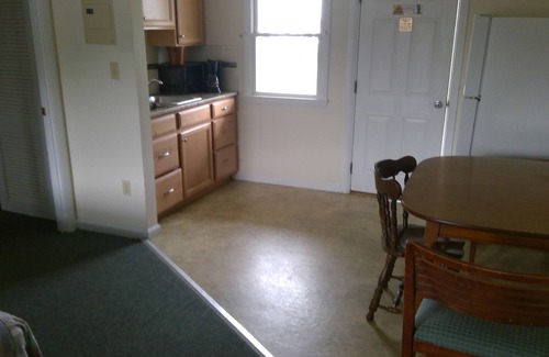 South Yarmouth Hotel | Village Green Motel