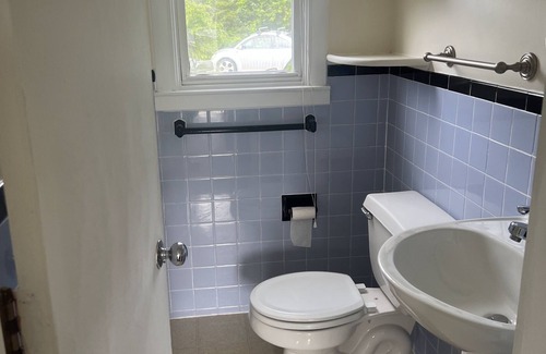 South Yarmouth Hotel | Village Green Motel
