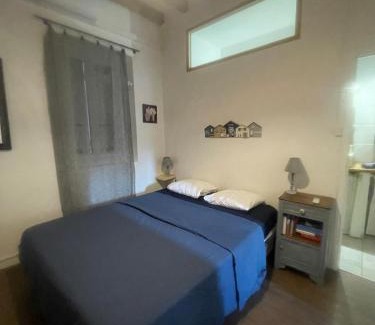 Saint-Martin-d'Ardeche Casa | Village house