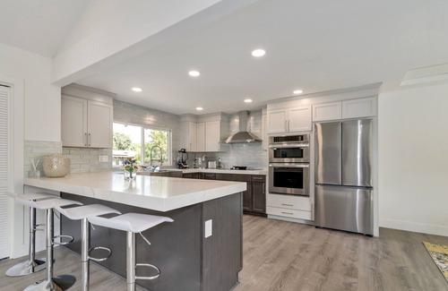 Davis Casa | Village Homes: Elegant Serene Retreat