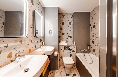 Blackpool Hotel | Village Hotel Blackpool