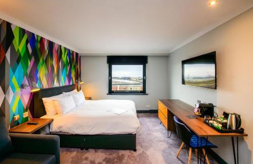 St. Thomas Hotel | Village Hotel Swansea