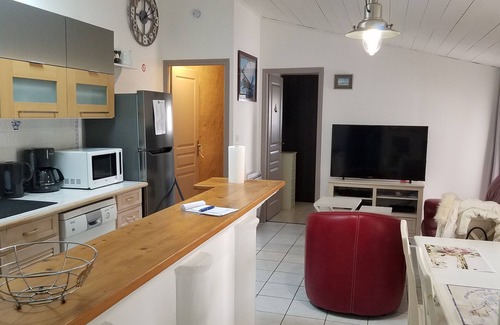 La Flotte Casa | Village House - Close to the Marina