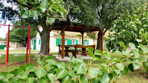 Sibenik Casa | Village House Fafarinka - close to Krka National Park