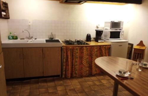Quarante Casa | Casa de pueblo totalmente equipado cerca de Beziers