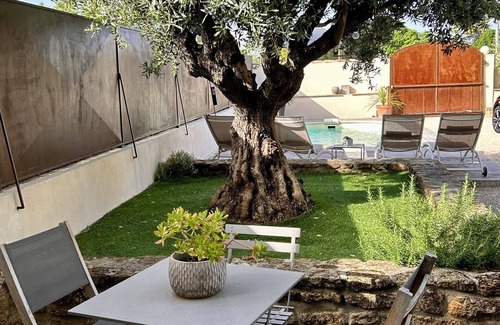 Suze-la-Rousse Chalet De Esquí | Casa de pueblo piscina privada jardín cerrado,