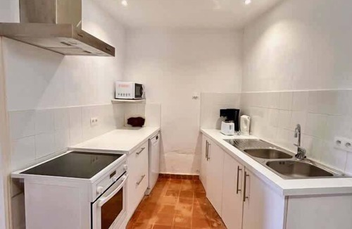 Limeuil Casa | Village house with garden and lovely view