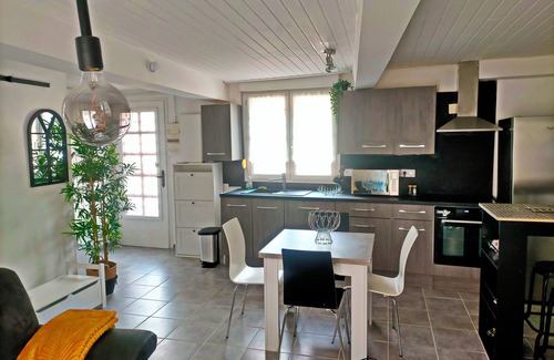 Gerzat Casa | Village house with terrace