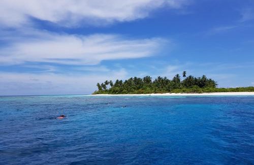 Maamendhoo Hotel | Village Life Maldives