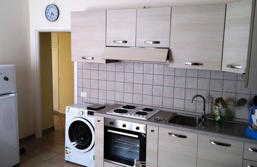 Castel di Tora Apartamento | Pueblo en la casa de vacaciones del lago
