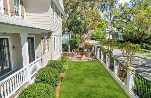 King City Casa | Village Paradise