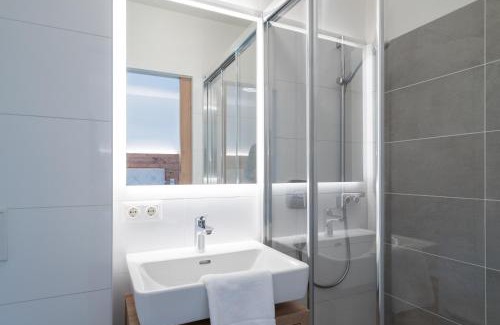 Schuttdorf Apartamento | Village Park Suites by VAYA inklusive Zell am See Kaprun Sommer Karte