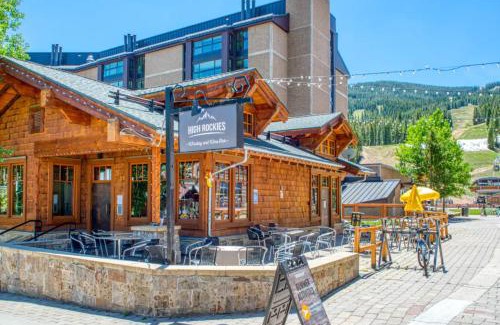 East Village at Copper Casa | Village Point 202