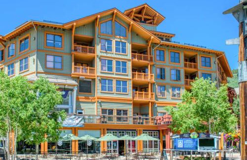 East Village at Copper Casa | Village Point 202