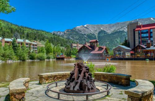 East Village at Copper Casa | Village Point 202