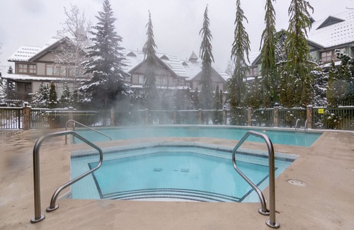 Village North Casa | Village Star Luxury - Hot tub, Pool & Free Parking