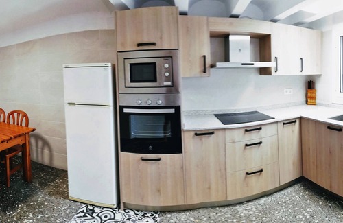 La Pobla de Montornes Casa | Village vacation house with the garden