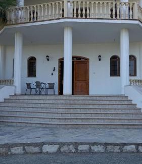 Pyrga Villa | Village Villa