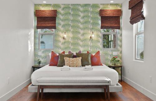 Village of La Jolla Casa | Village Vistas - Walk to Beach and LJ Village, AC, Spa