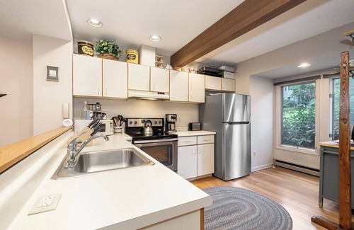 McHenry Casa | Villages of Wisp 13 Lakeview Court