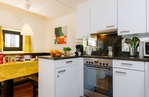 Capriasca Apartamento | Villaggio Sureggio A6 mit TicinoTicket by Interhome