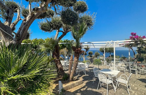 Marina di Puolo Casa | Villaggio Villa Lubrense