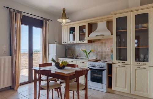 Maroulas Apartamento | Villaki studio geust house,Private pool