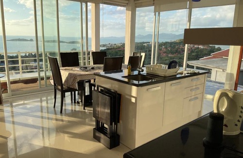 Moo 5 Casa | Villamanda: Hilltop home with stunning sea views