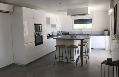 Bagnols-en-Foret Villa | Villaparadise83 ... una magnífica villa con piscina climatizada