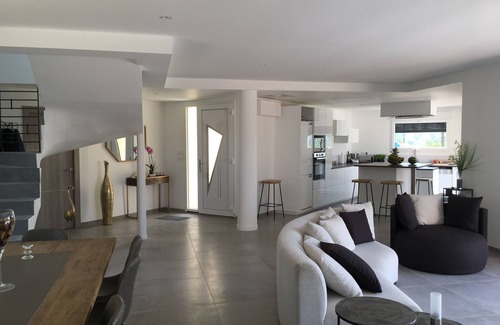 Bagnols-en-Foret Villa | Villaparadise83 ... una magnífica villa con piscina climatizada