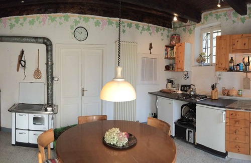 Buglio in Monte Casa | DESCUBRE VALTELLINA! Rústico panorámico con jardín entre Lago de Como y Suiza