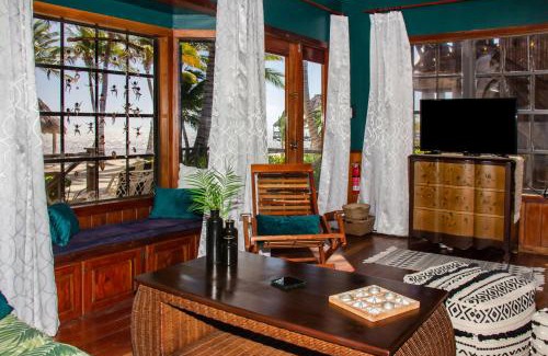 San Pedro Villa | Villas De Isla Bonita