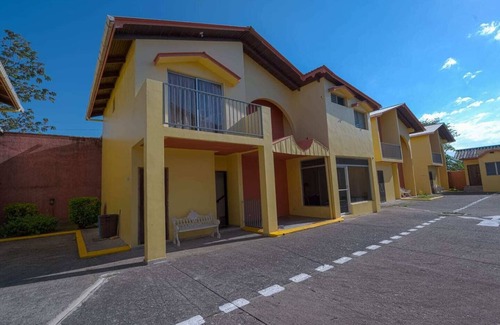 Colonia El Naranjal Villa | Villas del Mar V