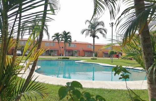 Tezoyuca Apartamento | VILLAS del SEMINARIO CERCA DE ALBERCA OLIMPICA Y TEC DE MONTERREY CUERNAVACA