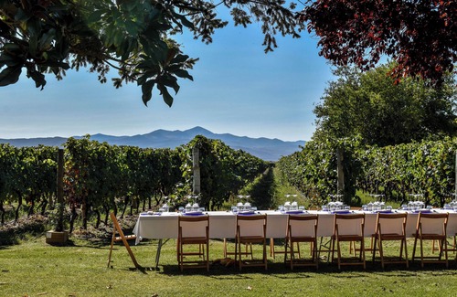 Baños de Rioja Villa | Villas Finca La Emperatriz