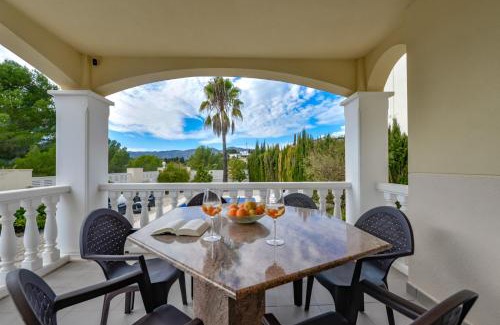 La Empedrola Villa | Villas Guzman - Andrea