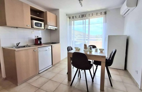 Santa-Maria-Poggio Apartamento | Villen MELODY - Klimatisiertes Apartment 4/6 pers