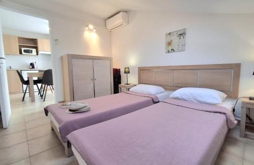 Santa-Maria-Poggio Apartamento | Villas MELODY - Appartement climatisé 4/6 pers