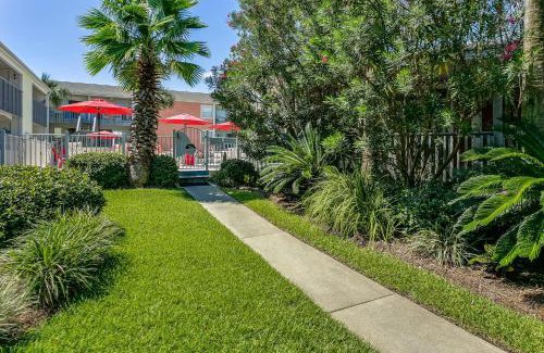 Pensacola Beach Casa | Villas on the Gulf 2B Townhome - B7