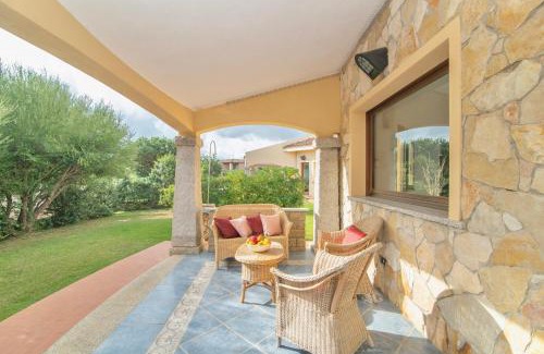 Costa Rei Villa | Villas with air conditioning and private outdoor area just 400 meters from the beach