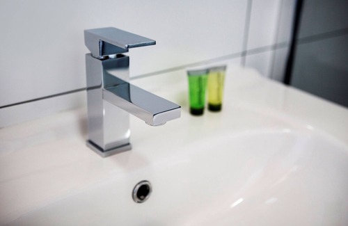 Villawood Hotel | Villawood Hotel