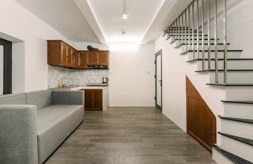 Hang Dao Casa | Villaxe Toycan, 50m to Hoan Kiem lake - by Antique