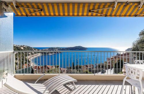 Villefranche-sur-Mer Apartamento | Villefranche Sur Mer:Appartement-villa, Vue mer, jardin, parking.
