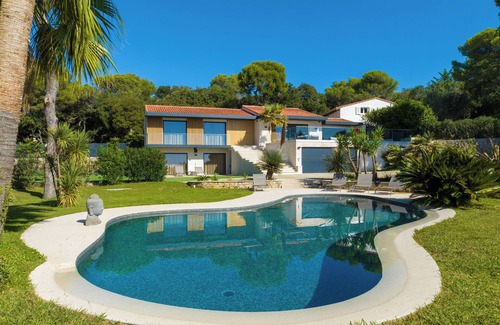 Nice Villa | Villefranche-sur-Mer - Nueva Propiedad - Piscina - Tenis - Vista al Mar