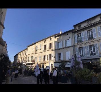 Villeneuve-les-Avignon Apartamento | Villeneuve les avignon,proche Avignon, beau studio