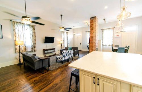 Seventh Ward Casa | Villere Esplanade Ridge Gem