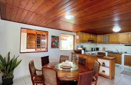 Papeete Casa | Villerme Lodge Summar