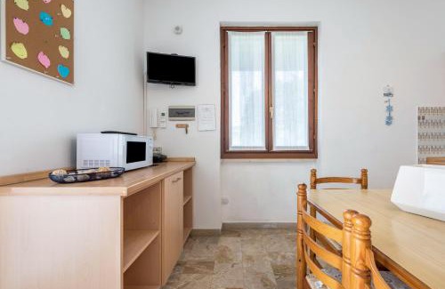 Manerba del Garda Apartamento | Villetta al Torchio Artemide