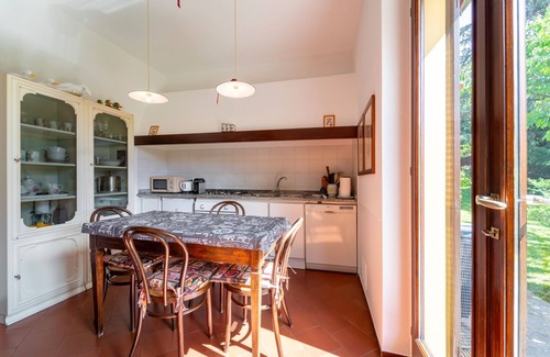 Bellagio Chalet De Esquí | Villetta Camelia with Garden by Wonderful Italy